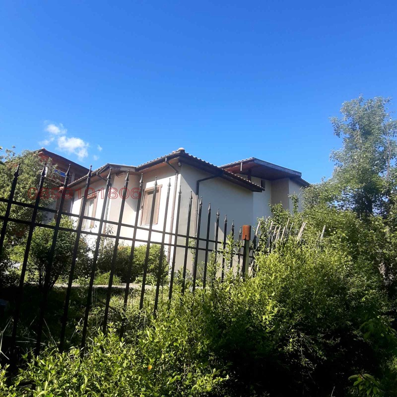 Продава КЪЩА, град София, с. Панчарево • 590000 € / 1153939.70 лв. • 26565597 1