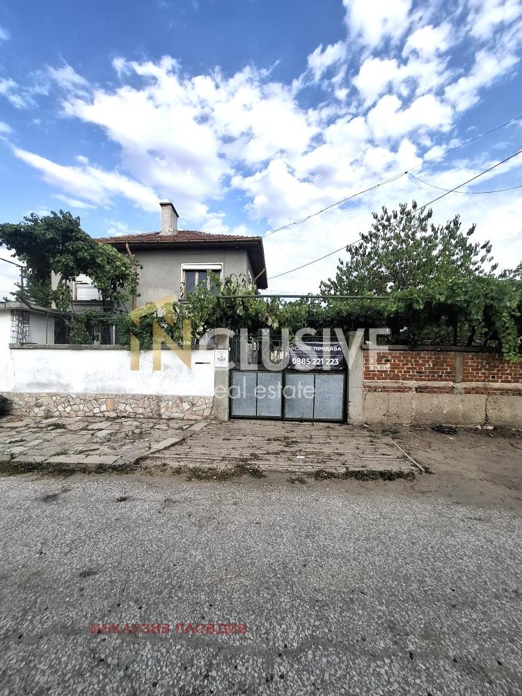 Продава КЪЩА, с. Цалапица, област Пловдив, снимка 15 - Къщи - 55815925
