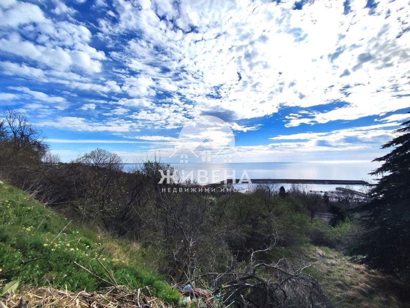 Продава ПАРЦЕЛ в град Варна, к.к. Златни пясъци - 524 кв.м / 26 000 € » 50 851.58 лв., ЖИВЕНА