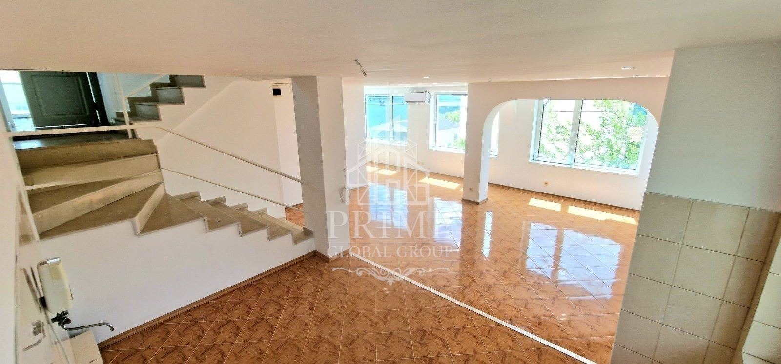 Продава КЪЩА, с. Кошарица, област Бургас, снимка 10 - Къщи - 54680679