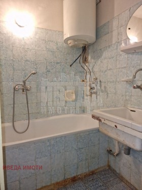 2 bedroom Vazrazhdane 1, Varna 7