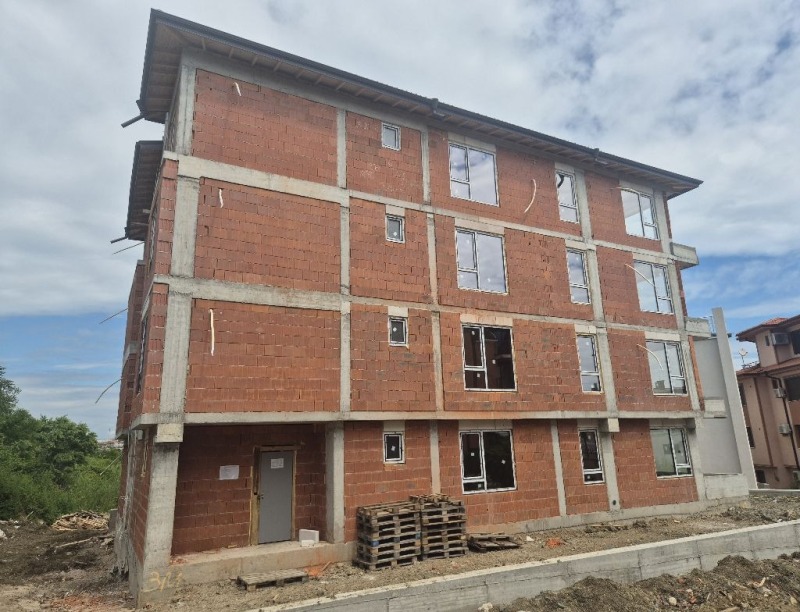 Na prodej  1 ložnice oblast Burgas , Carevo , 65 m2 | 63519444 - obraz [7]