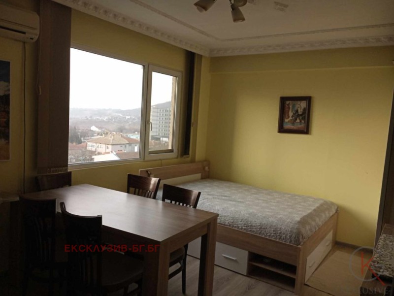 Продается  1 спальня Шумен , Добруджански , 60 кв.м | 55949335 - изображение [2]