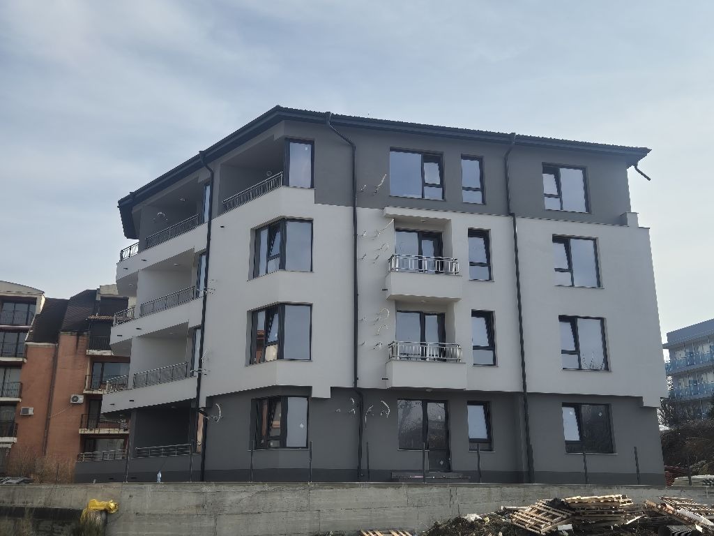 Продава 2-СТАЕН, гр. Царево, област Бургас, снимка 2 - Апартаменти - 48870171