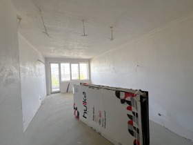 Студио Лјулин 2, Софија 1