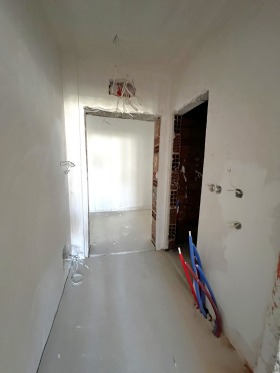 Студио Лјулин 2, Софија 5