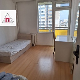 2 Schlafzimmer Goze Deltschew, Sofia 6