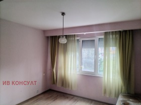 3+ Schlafzimmer Zentar, Stara Zagora 1