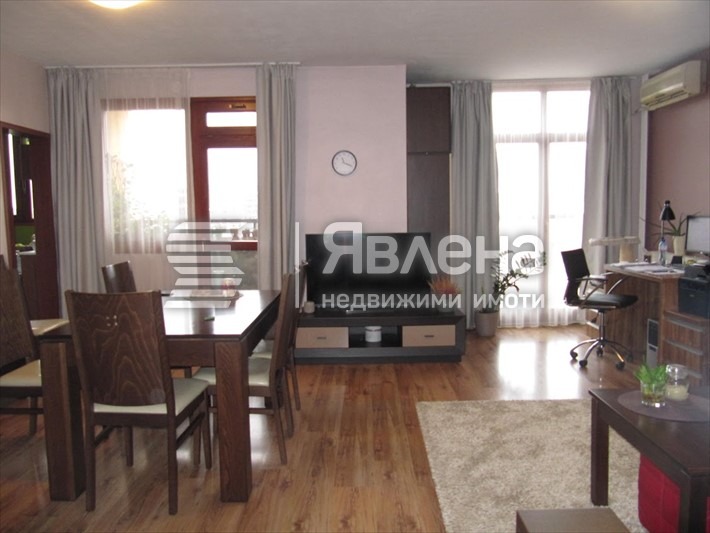 Продава 3-СТАЕН, гр. Пловдив, Тракия, снимка 2 - Aпартаменти - 48202879