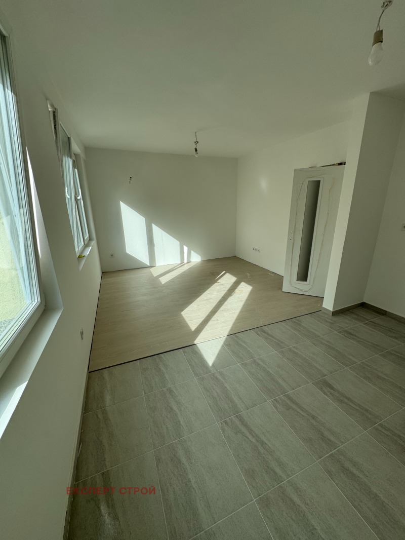 Te koop  2 slaapkamers Sofia , Reduta , 100 m² | 21389640 - afbeelding [6]