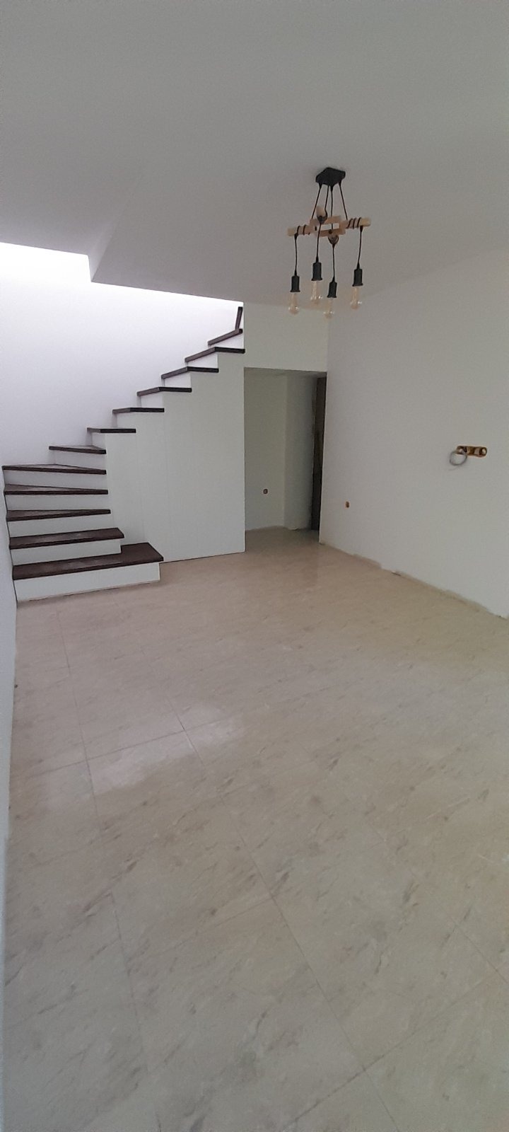 In vendita  Maisonette Pleven , Idealen tsentar , 119 mq | 22416766