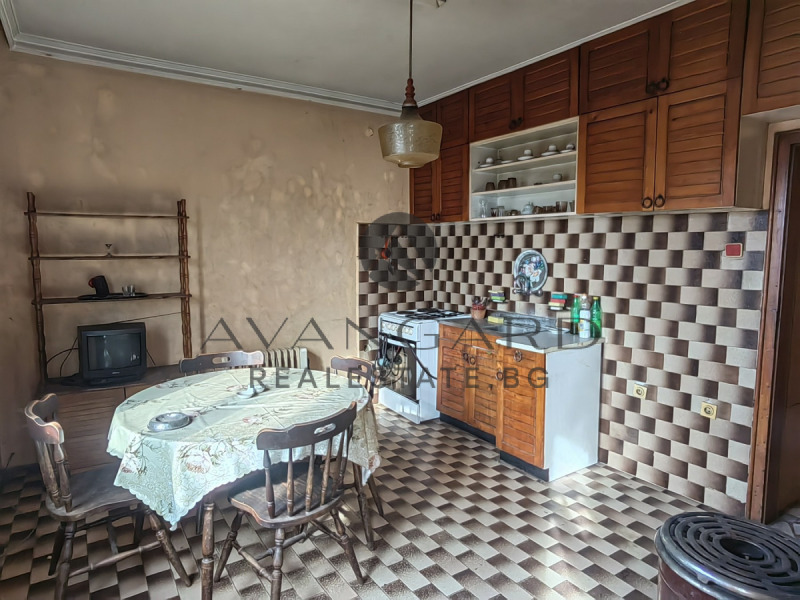 En venta  Piso de la casa Plovdiv , Karshiyaka , 120 metros cuadrados | 82472374 - imagen [9]