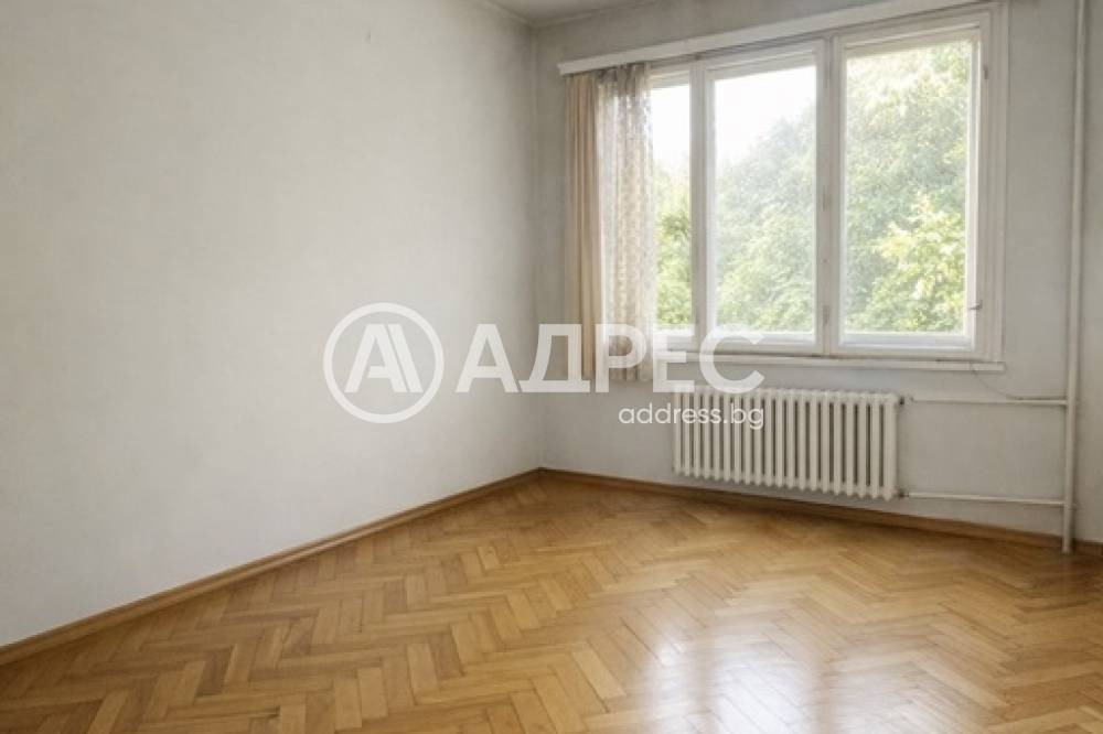 Продава 3-СТАЕН, гр. София, Лагера, снимка 2 - Апартаменти - 55258828
