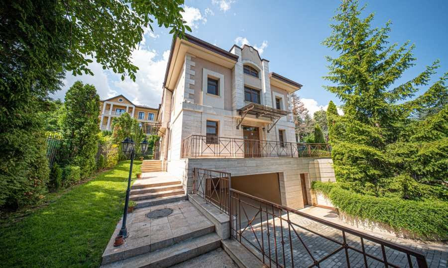 Продава КЪЩА, гр. София, Бояна
