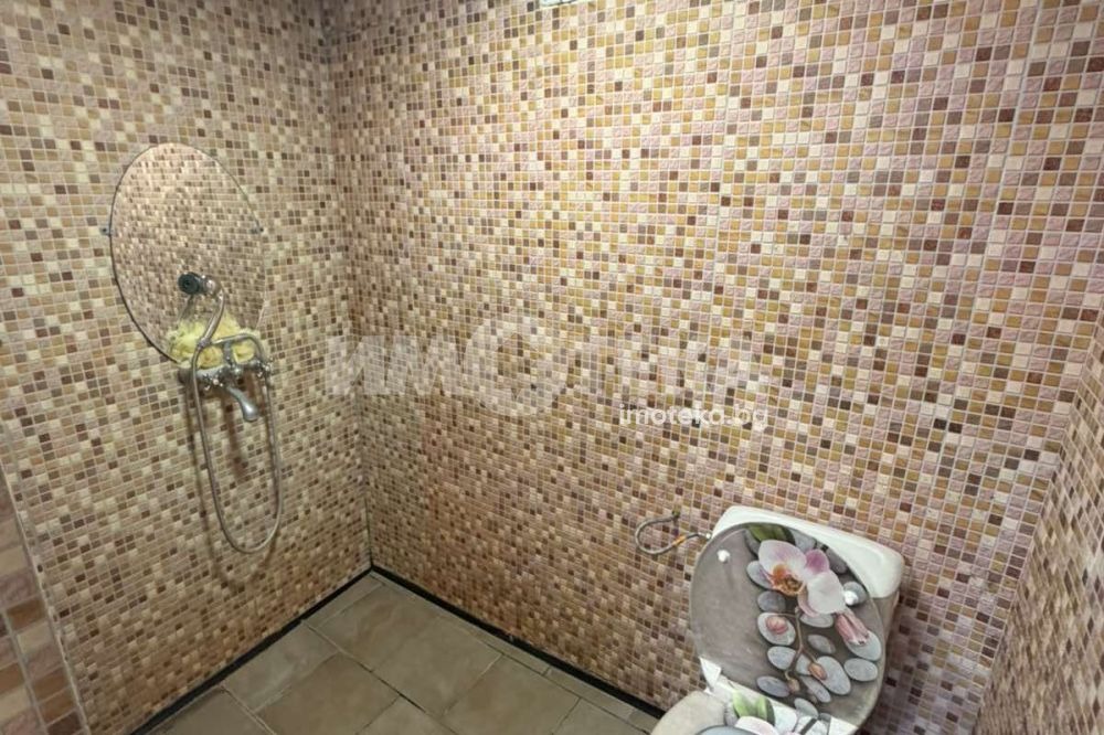Продава КЪЩА, с. Вратарите, област Добрич, снимка 14 - Къщи - 55528566