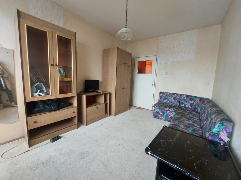 Продава 1-СТАЕН, гр. Варна, Младост 1