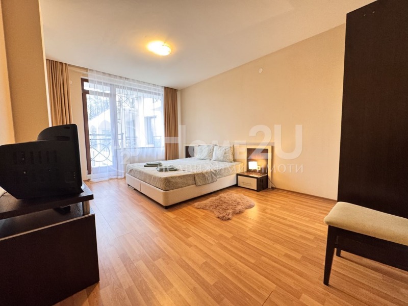 Te koop  2 slaapkamers Varna , k.k. Zlatni pjasatsi , 121 m² | 11934491 - afbeelding [5]