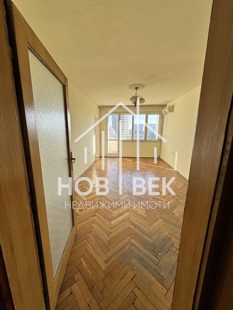 Продава 4-СТАЕН, гр. Варна, Чайка, снимка 2 - Апартаменти - 55084935