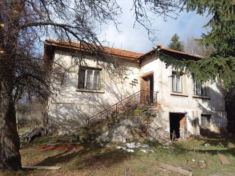 Продава  Къща, област София, с. Алино • 45 000 EUR • ID 35009245 — holmes.bg - [1] 