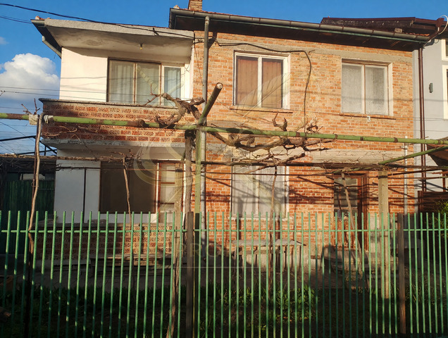 Продава КЪЩА, гр. Бургас, Ветрен