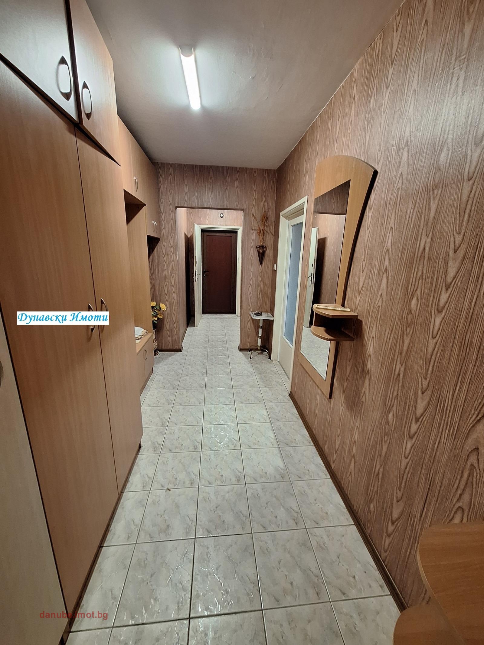 Продава 3-СТАЕН, гр. Русе, Родина 3, снимка 10 - Апартаменти - 55013899