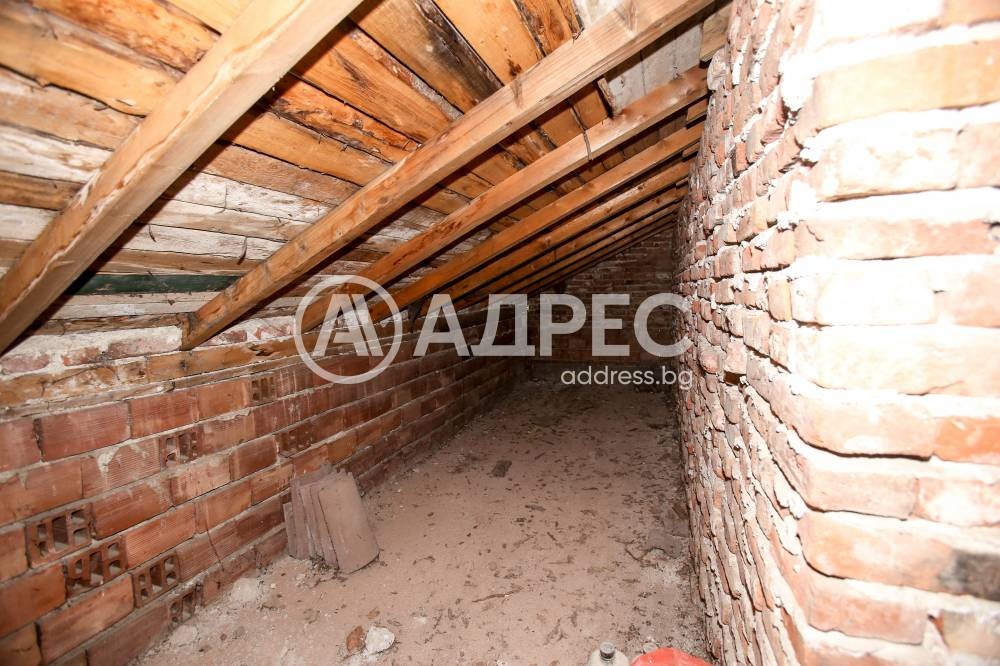Продава КЪЩА, гр. София, с. Мало Бучино, снимка 8 - Къщи - 55130821