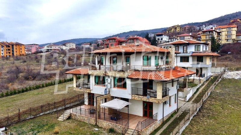 Продава КЪЩА в област Бургас, гр. Свети Влас - 320 кв.м / 399 900 € » 782 136.42 лв., БЪЛГЕРИАН ПРОПЕРТИС