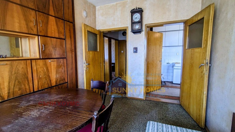 Продава 3-СТАЕН, гр. Павликени, област Велико Търново, снимка 3 - Апартаменти - 52649304