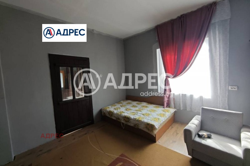 Продава КЪЩА, с. Ботево, област Варна, снимка 4 - Къщи - 52172111