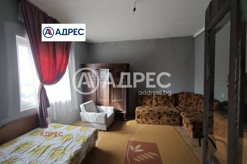 Продава КЪЩА, с. Ботево, област Варна, снимка 5 - Къщи - 52172111