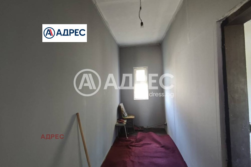 Продава КЪЩА, с. Ботево, област Варна, снимка 6 - Къщи - 52172111