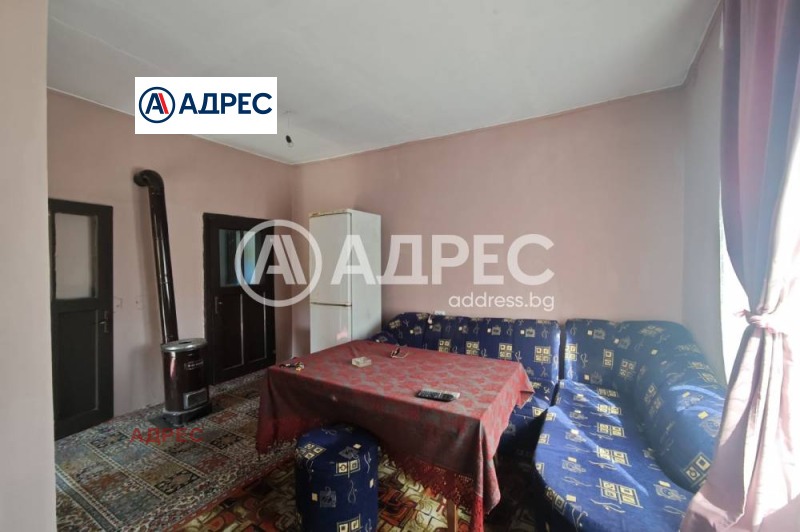 Продава КЪЩА, с. Ботево, област Варна, снимка 2 - Къщи - 52172111