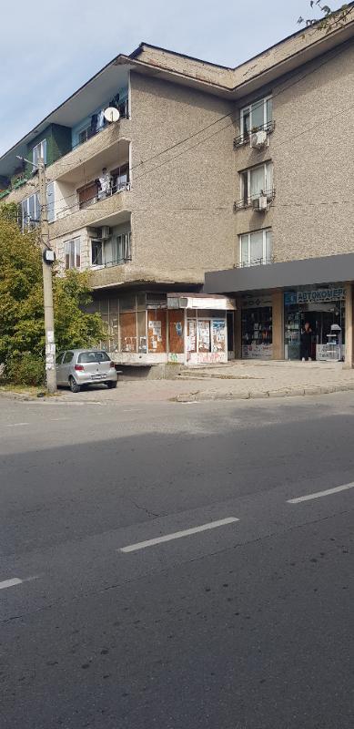 Продава МАГАЗИН, гр. Дупница, област Кюстендил, снимка 3 - Магазини - 38121545