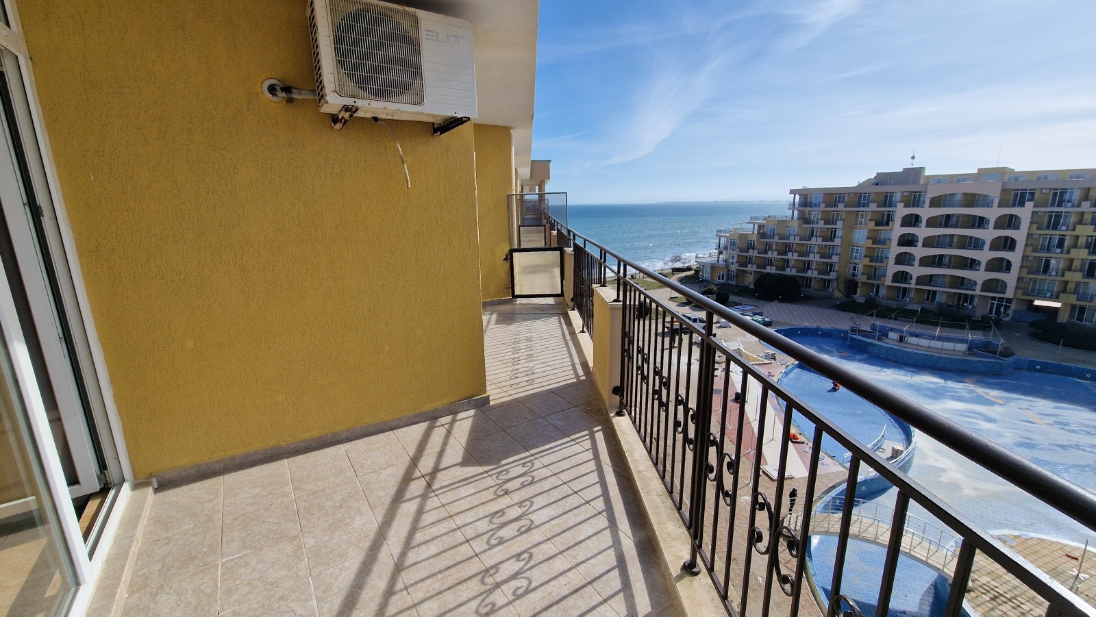 Продава 2-СТАЕН, гр. Ахелой, област Бургас, снимка 2 - Апартаменти - 53803180