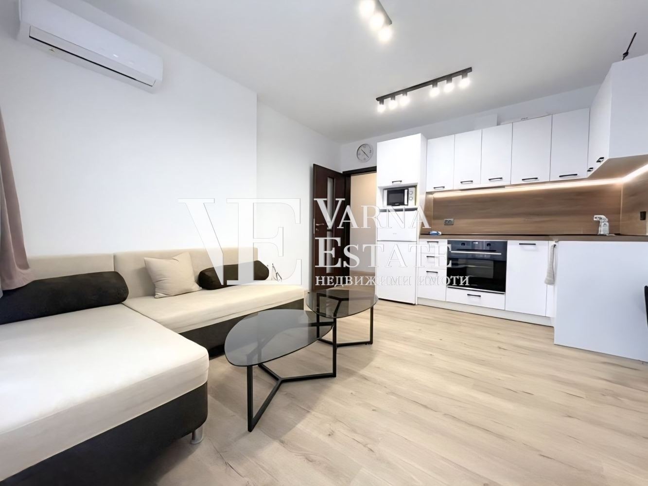Продава 2-СТАЕН, гр. Варна, м-т Горна Трака, снимка 3 - Апартаменти - 54710599