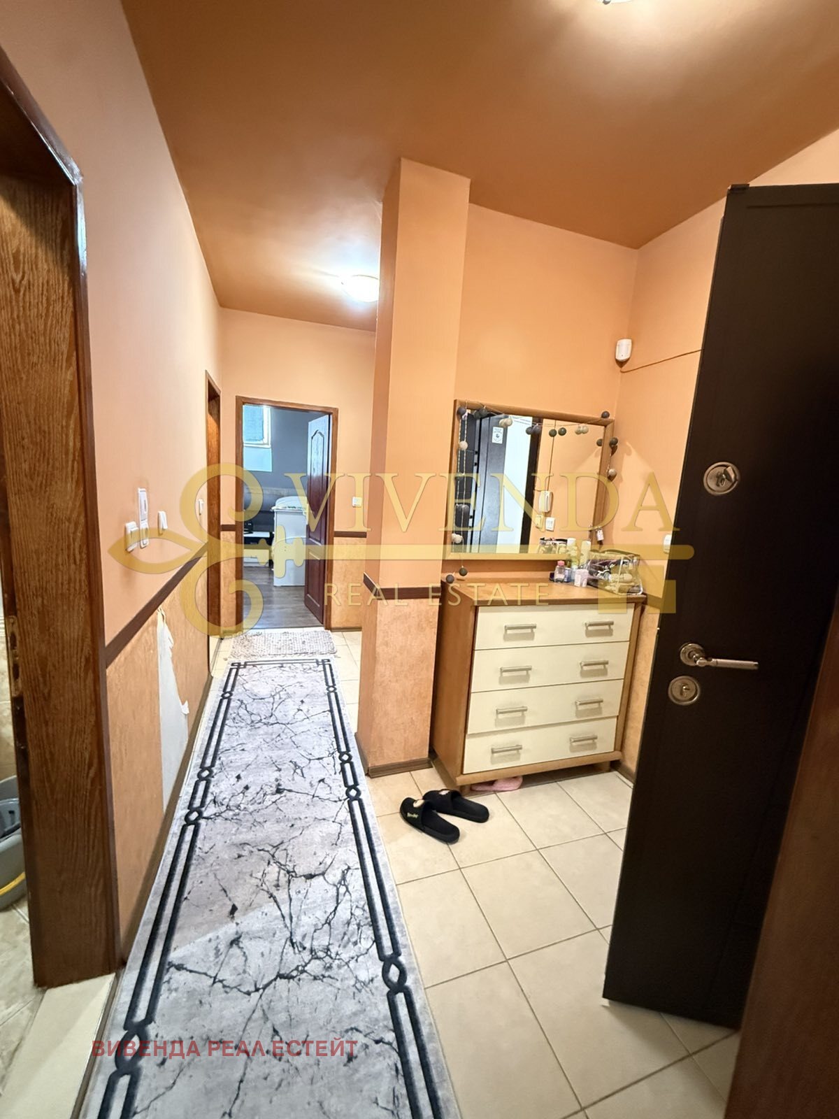 Продава 3-СТАЕН, гр. Плевен, Широк център, снимка 2 - Апартаменти - 55012786