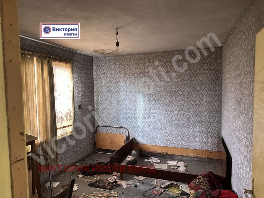Продава КЪЩА, с. Сломер, област Велико Търново, снимка 2 - Къщи - 46278246