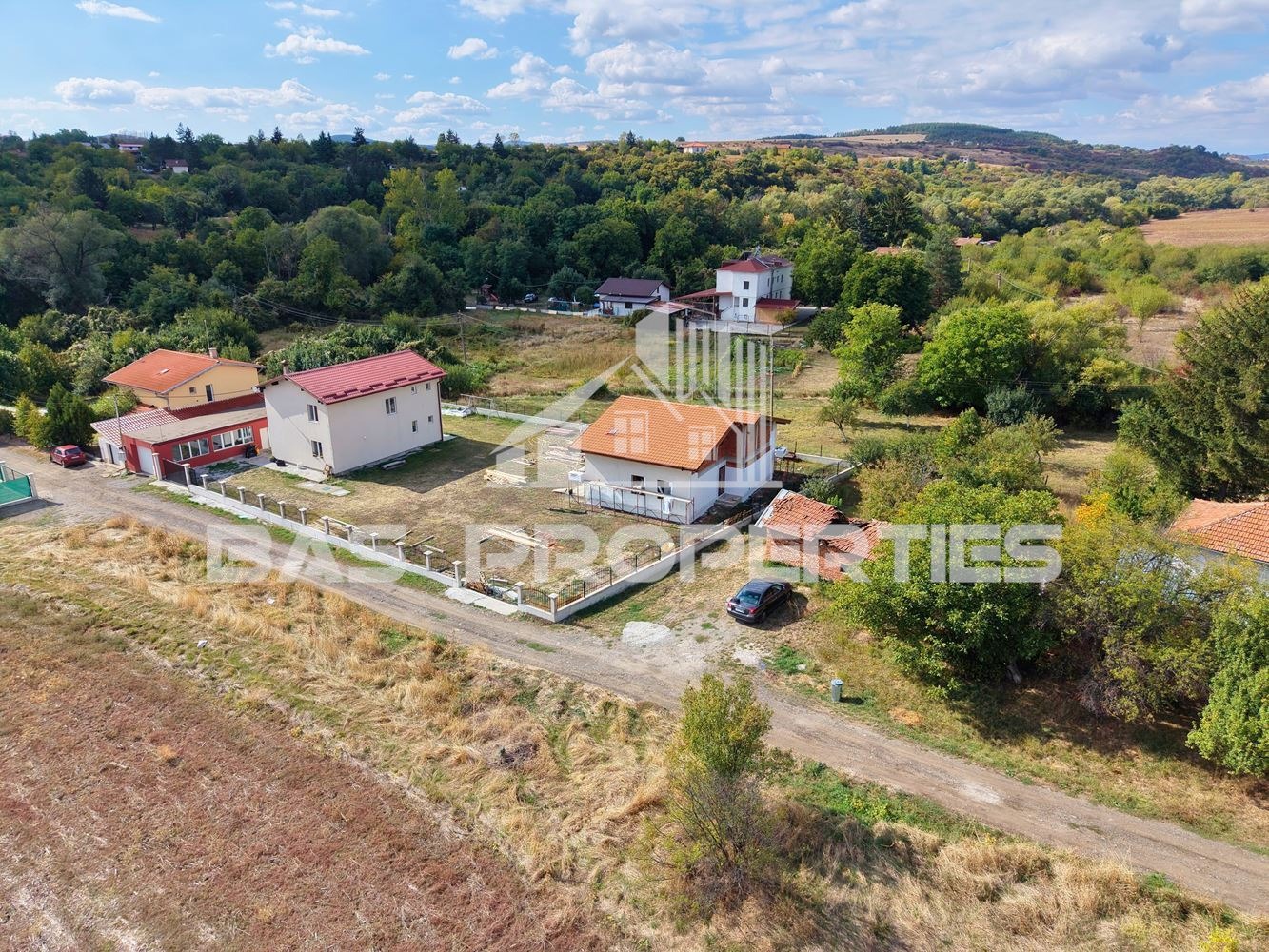 Продава КЪЩА, с. Хераково, област София област, снимка 10 - Къщи - 56256757