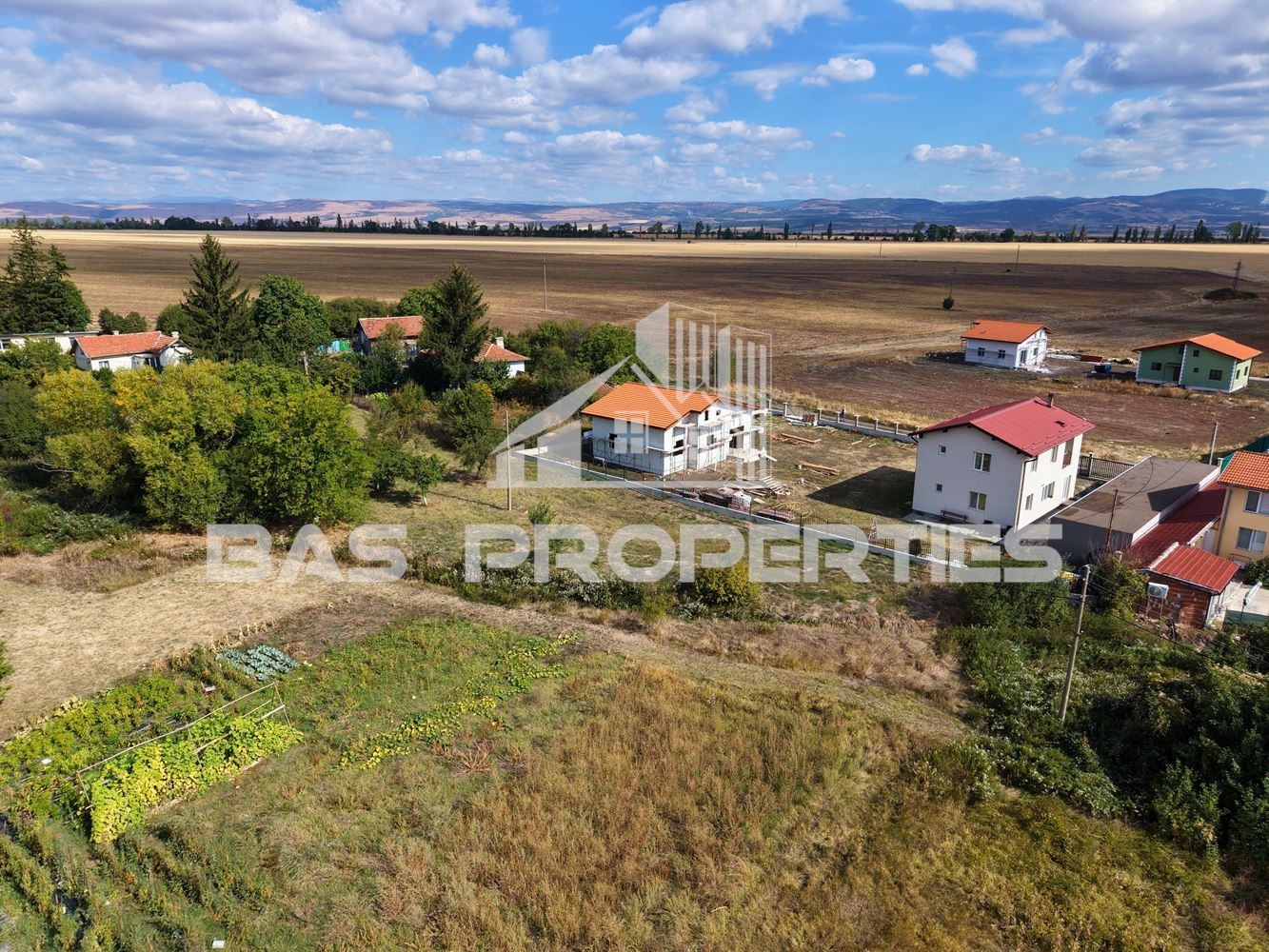 Продава КЪЩА, с. Хераково, област София област, снимка 17 - Къщи - 56256757