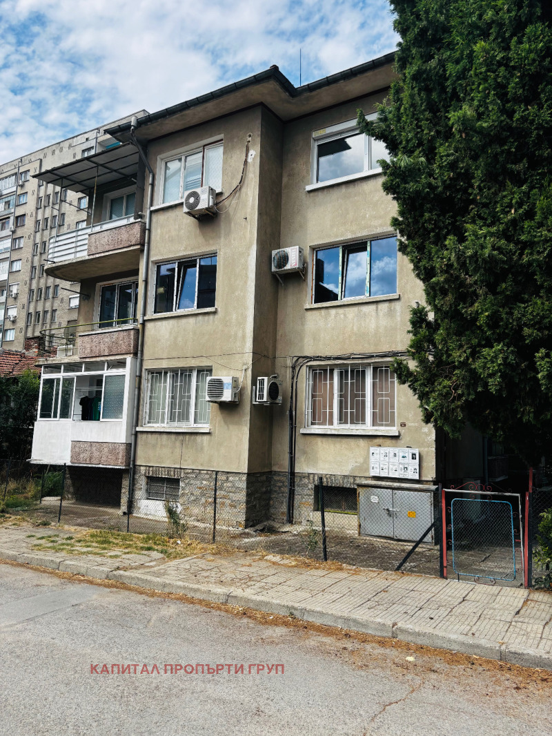 Продава МНОГОСТАЕН в град Стара Загора, Център - 104 кв.м / 135 000 € » 264 037.05 лв., КАПИТАЛ ПРОПЪРТИ ГРУП