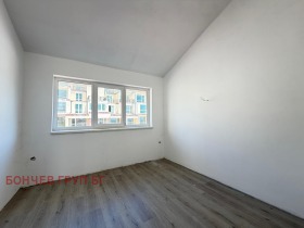 Продава  1-стаен, с. Кошарица
