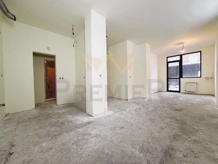 Продава  4-стаен град София , м-т Гърдова глава , 168 кв.м | 72717557