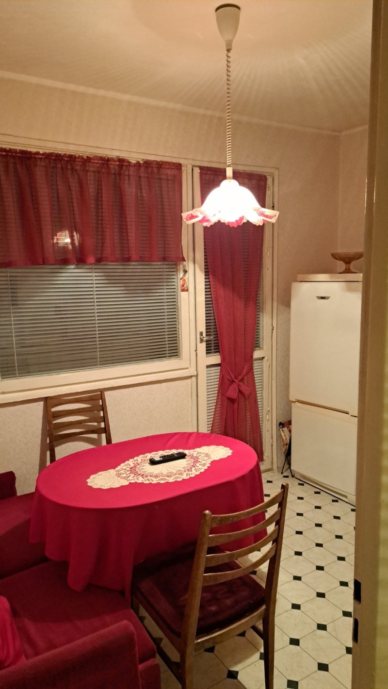 Продава 2-СТАЕН в град Стара Загора, Три чучура - север - 40 кв.м / 52 000 € » 101 703.16 лв., КОМФОРТ ЕСТЕЙТ