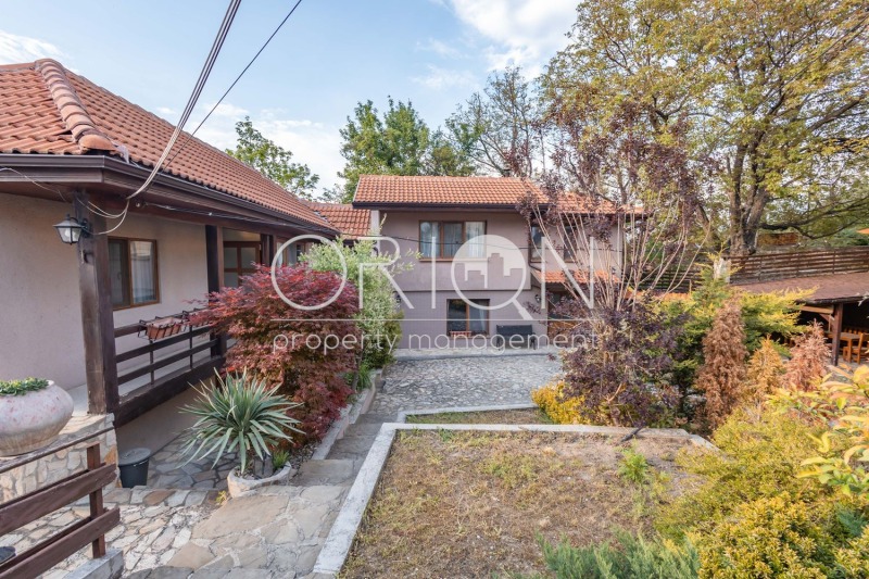 Продава КЪЩА в област Ловеч, гр. Ябланица - 224 кв.м / 160 000 € » 312 932.80 лв., ОРИОН ПРОПЪРТИ МЕНИДЖМЪНТ