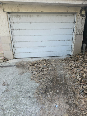 ГАРАЖ, ПАРКОМЯСТО, 16 m2