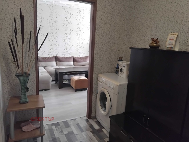 Продава  1-стаен град Перник , Тева , 47 кв.м | 30025839 - изображение [9]