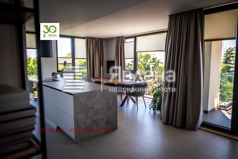 Продава 4-СТАЕН, гр. Варна, к.к. Св.Св. Константин и Елена, снимка 7 - Апартаменти - 53039145