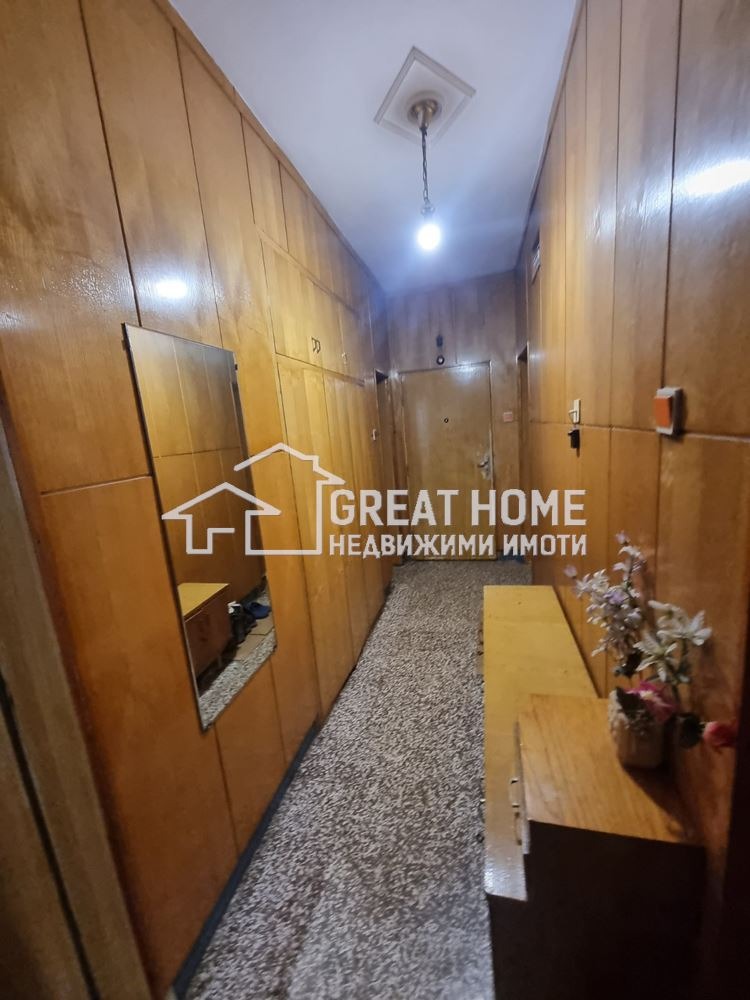 Продава МНОГОСТАЕН, гр. Търговище, Център, снимка 7 - Апартаменти - 53724519