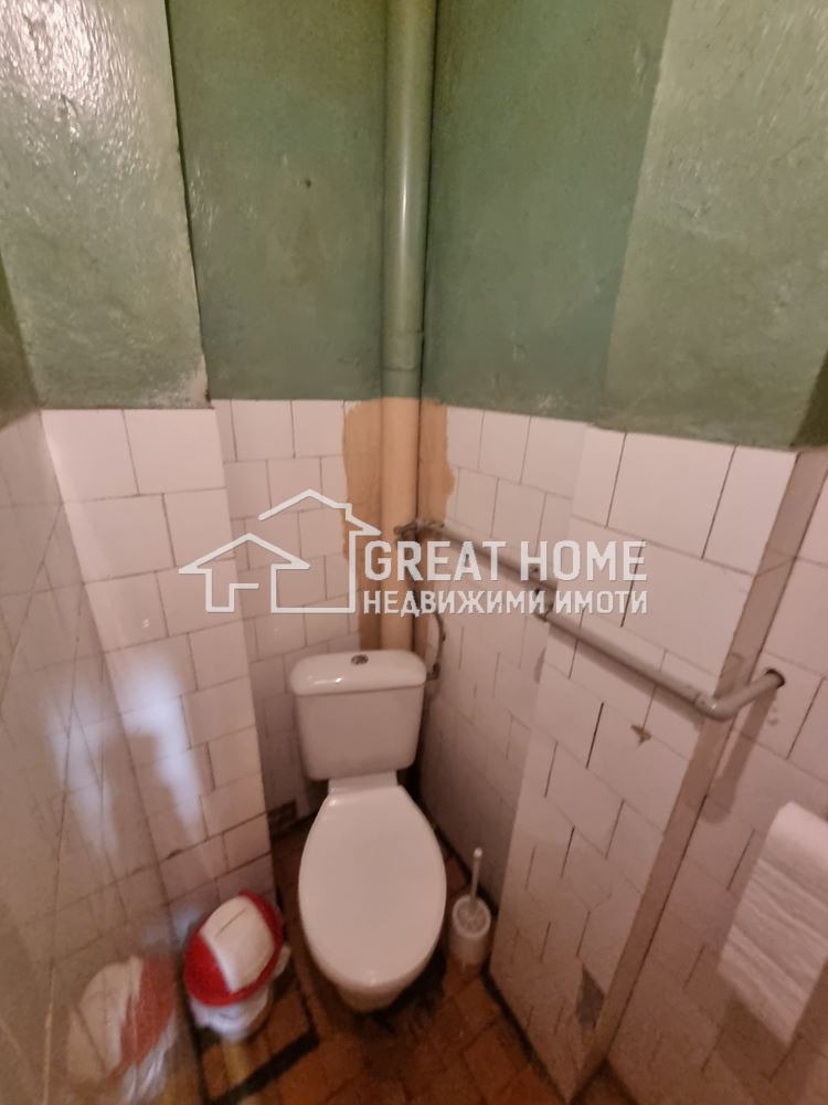 Продава МНОГОСТАЕН, гр. Търговище, Център, снимка 6 - Апартаменти - 53724519