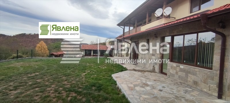 Продава КЪЩА, с. Голям извор, област Ловеч, снимка 2 - Къщи - 49364659